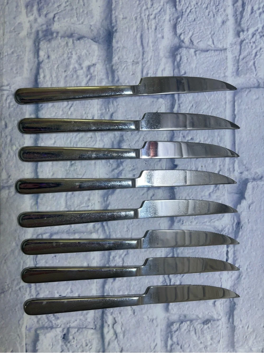 Zwilling J.A. Henckels 8 Piece Stainless Steel Steak Knife Set